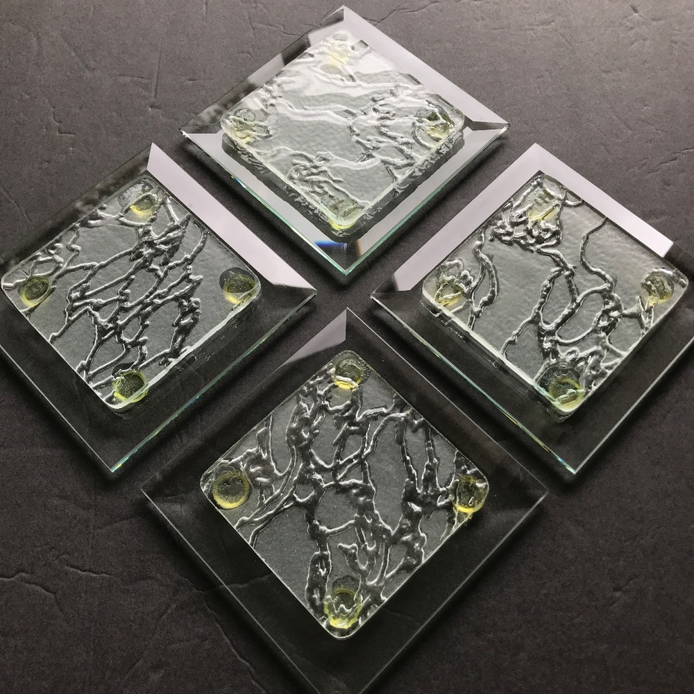 Set of 4 Glass Coasters 🥂🍹✨